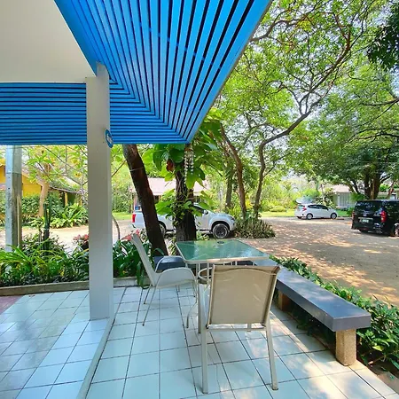 Baan Kratom Tong By The Sea Villa Cha-Am Exterior photo